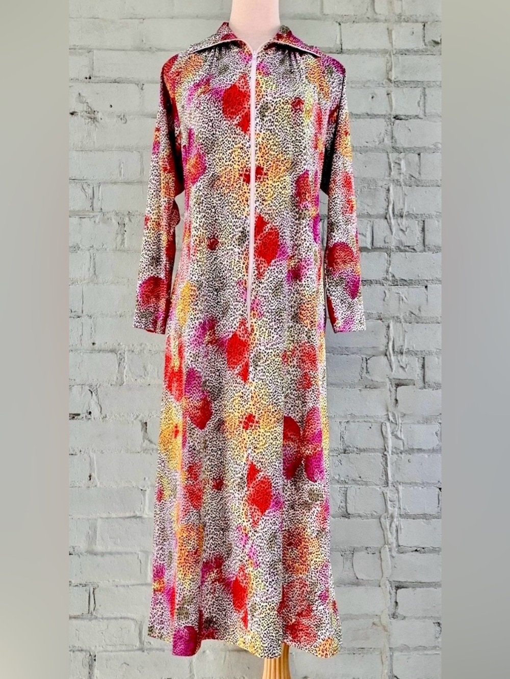Vintage Floral and Animal Print Zip Up Lounge Dress